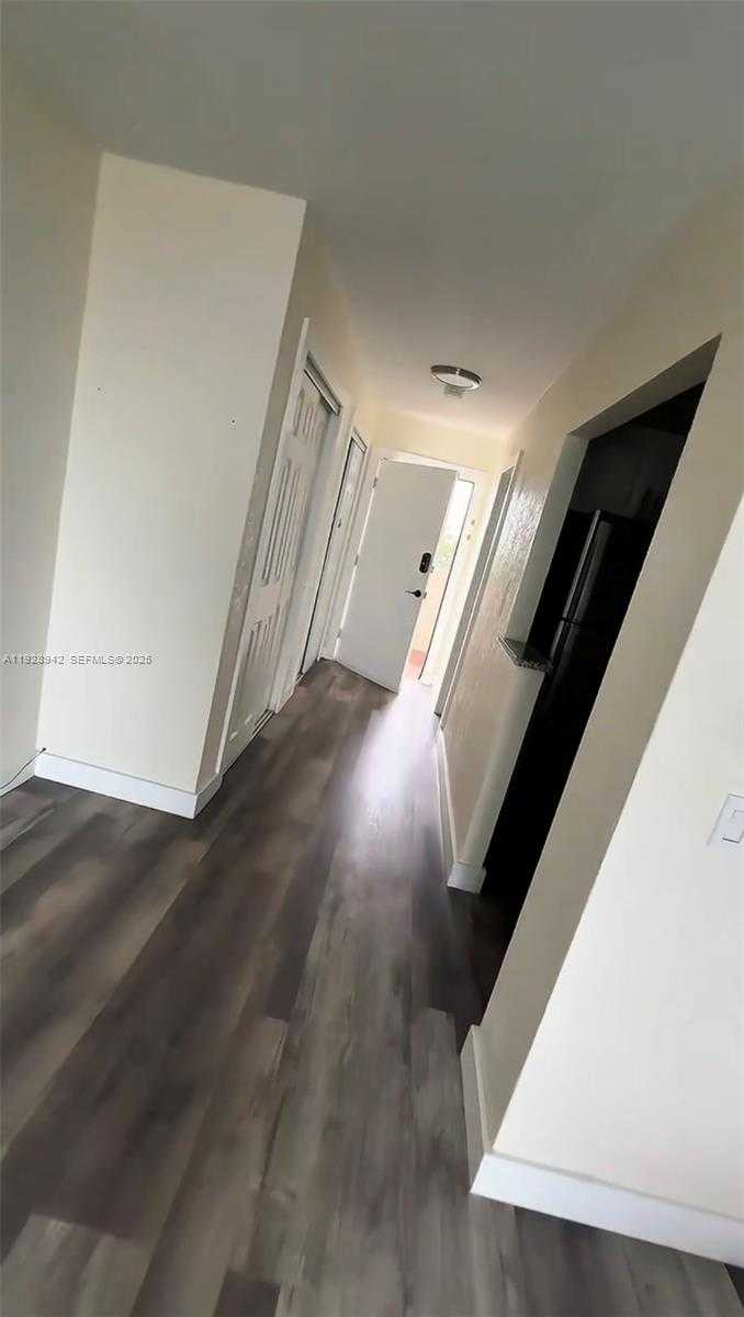 Small Image of 7904 WEST DR #315, North Bay Village Number 2