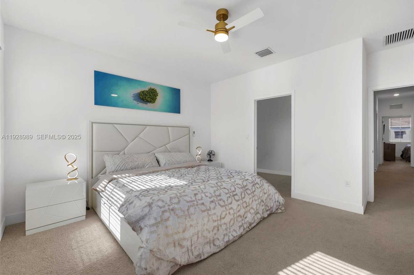 Imagen de Pequeño Objeto