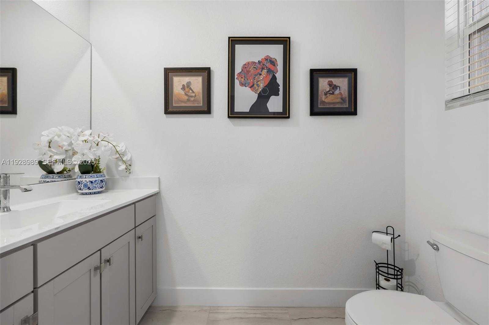 Imagen de Pequeño Objeto