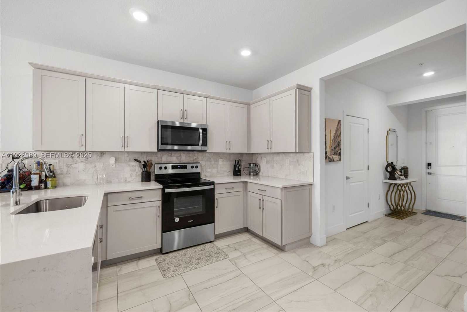 Imagen de Pequeño Objeto