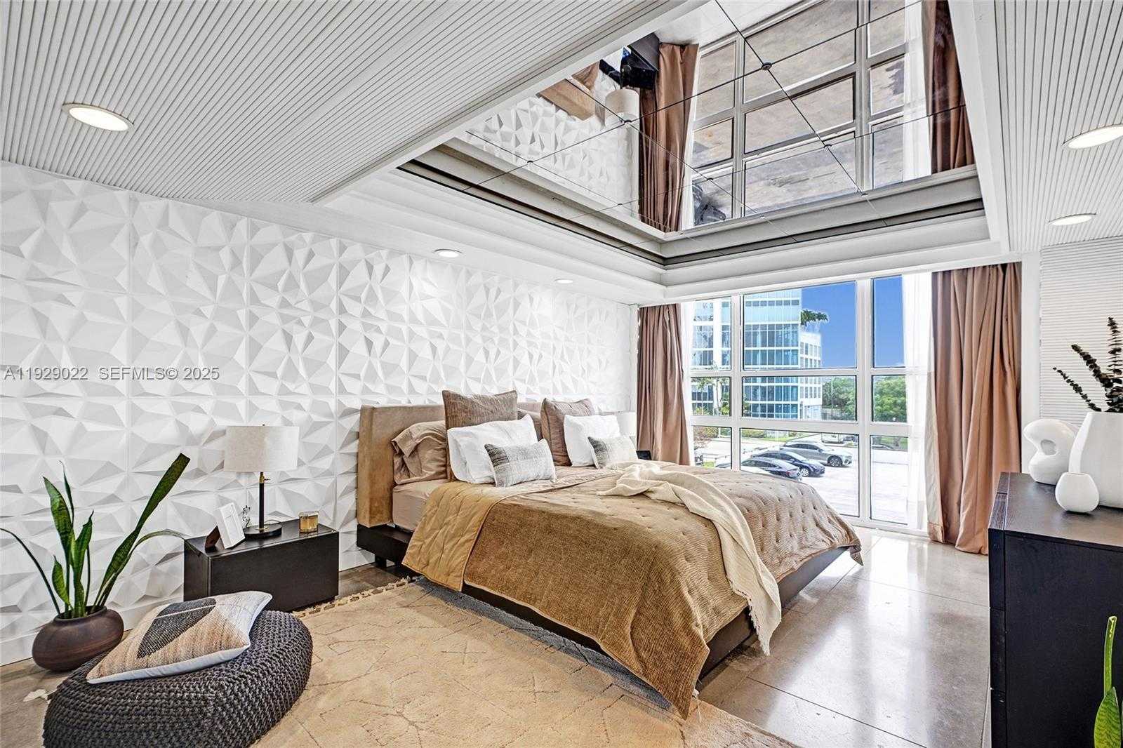 Small Image of 600 NORTH EAST 36TH ST #218, Miami Number 4