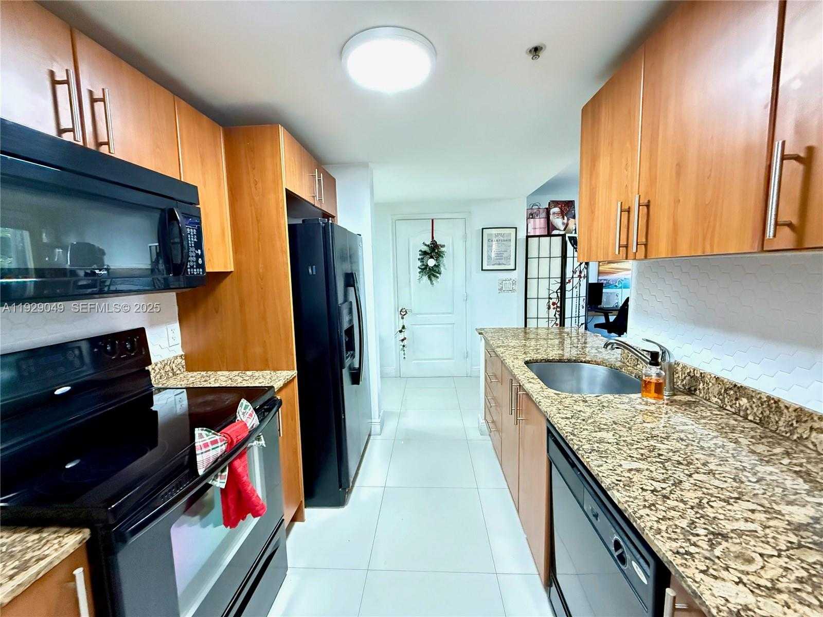 Small Image of 2701 SOUTH WEST 3RD AVE #202, Miami Number 15