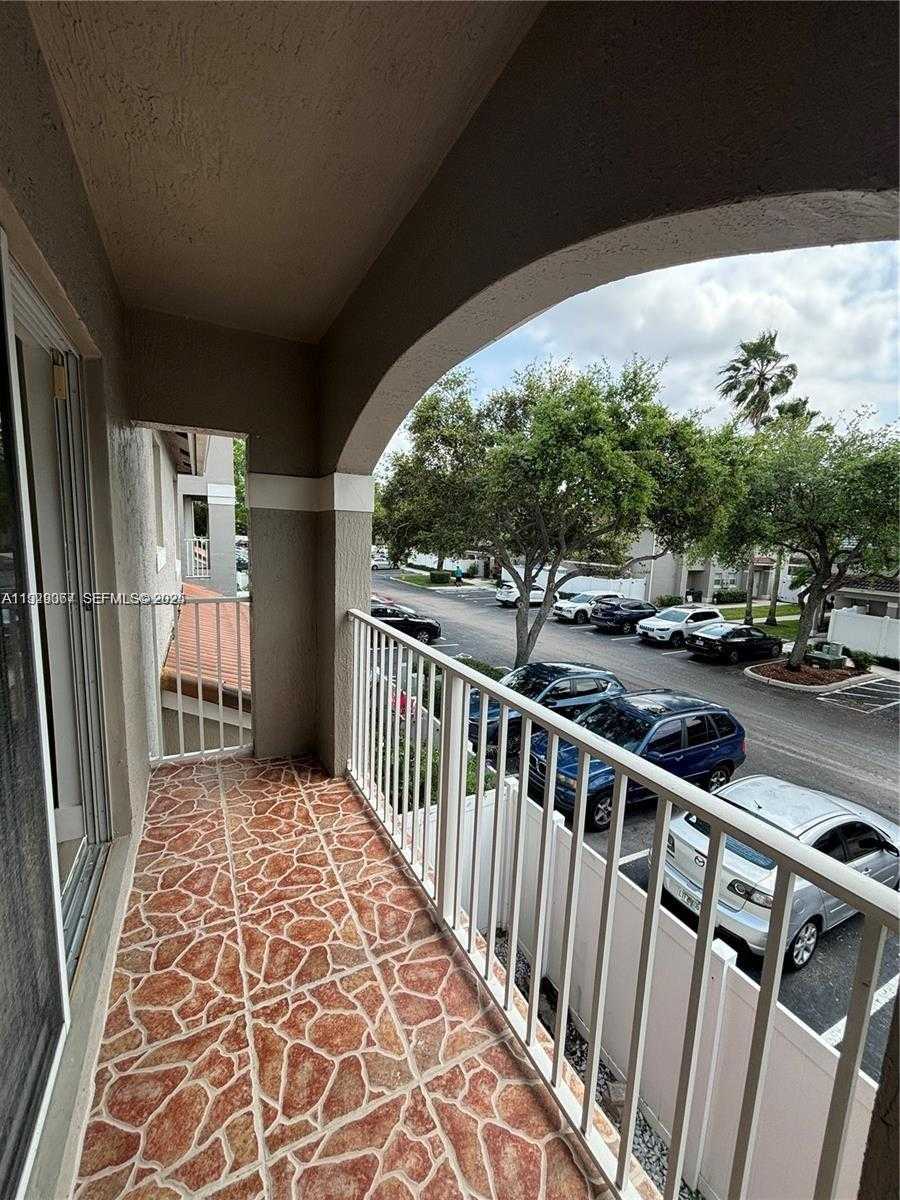 Small Image of 12637 SOUTH WEST 54TH ST, Miramar Number 10