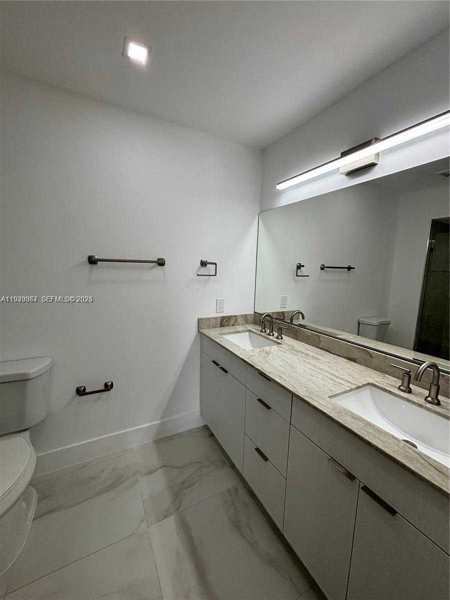 Small Image of 12637 SOUTH WEST 54TH ST, Miramar Number 8