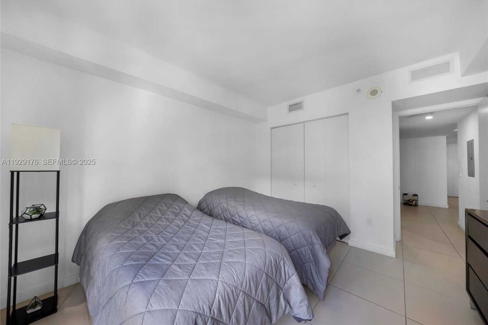 Small Image of 31 SOUTH EAST 6TH ST #907, Miami Number 14