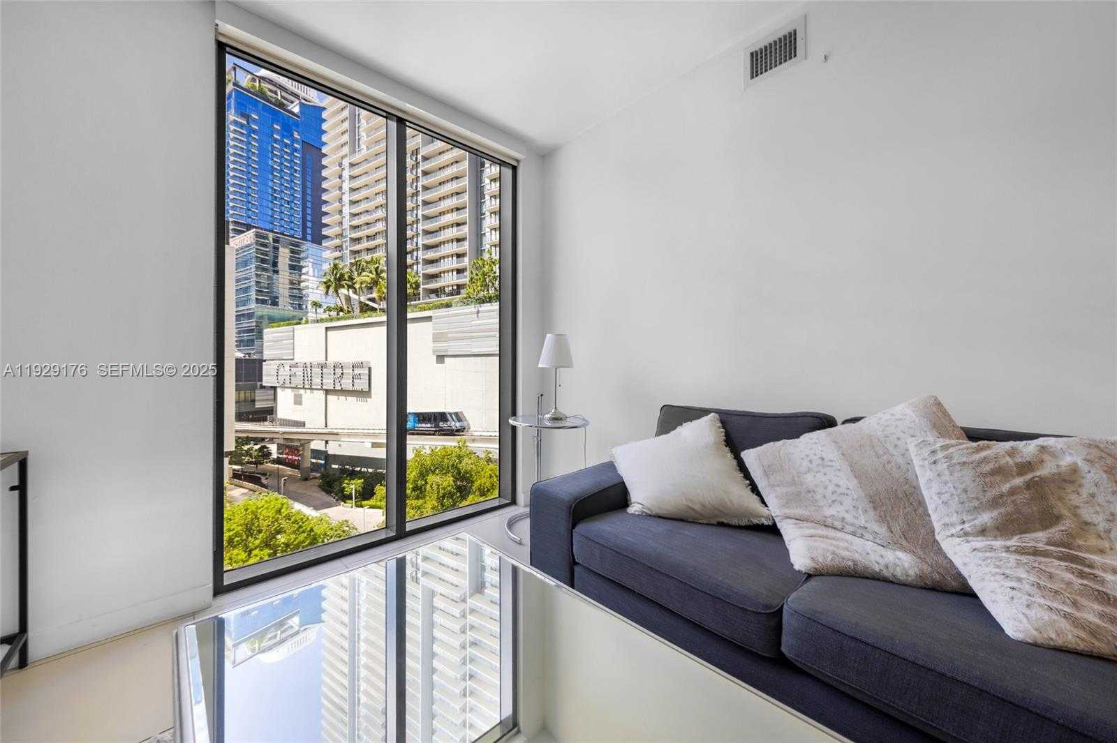 Small Image of 31 SOUTH EAST 6TH ST #907, Miami Number 20