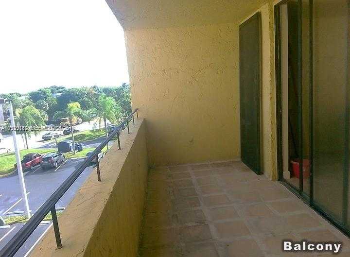 Small Image of 10500 SOUTH WEST 108TH AVE #B414, Miami Number 15
