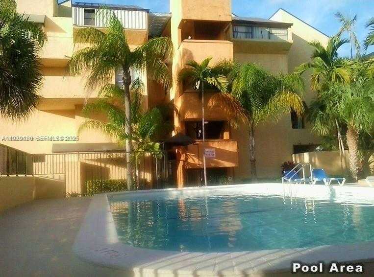 Small Image of 10500 SOUTH WEST 108TH AVE #B414, Miami Number 2