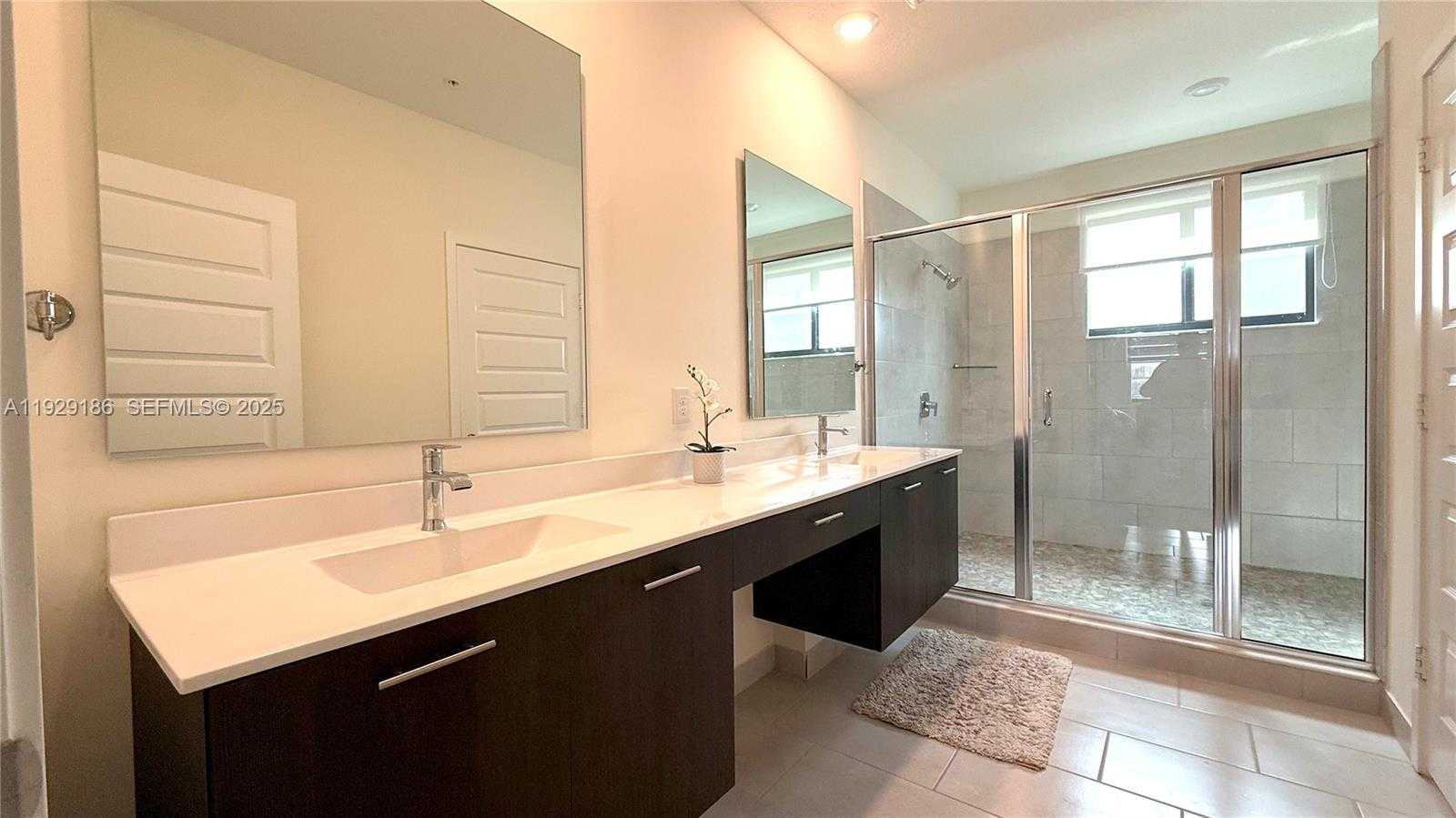 Small Image of 4654 NORTH WEST 84TH AVE, Doral Number 7