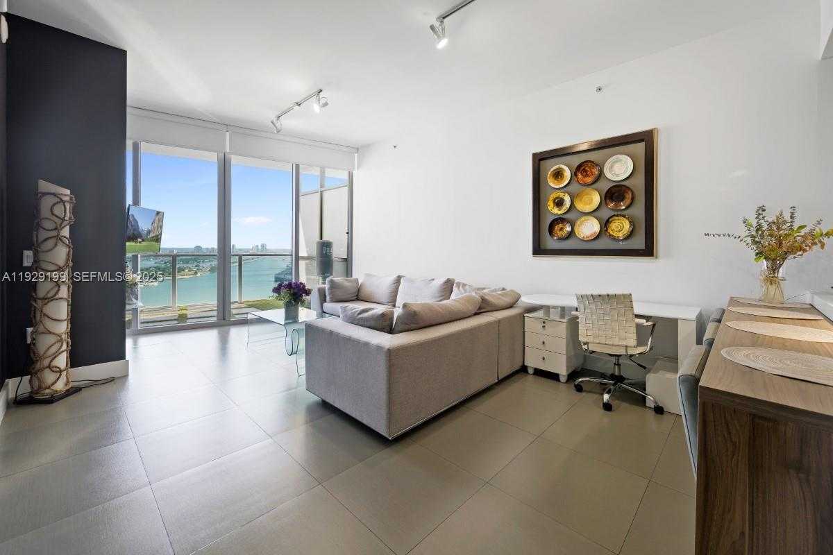 Small Image of 1100 BISCAYNE BLVD #3104, Miami Number 8