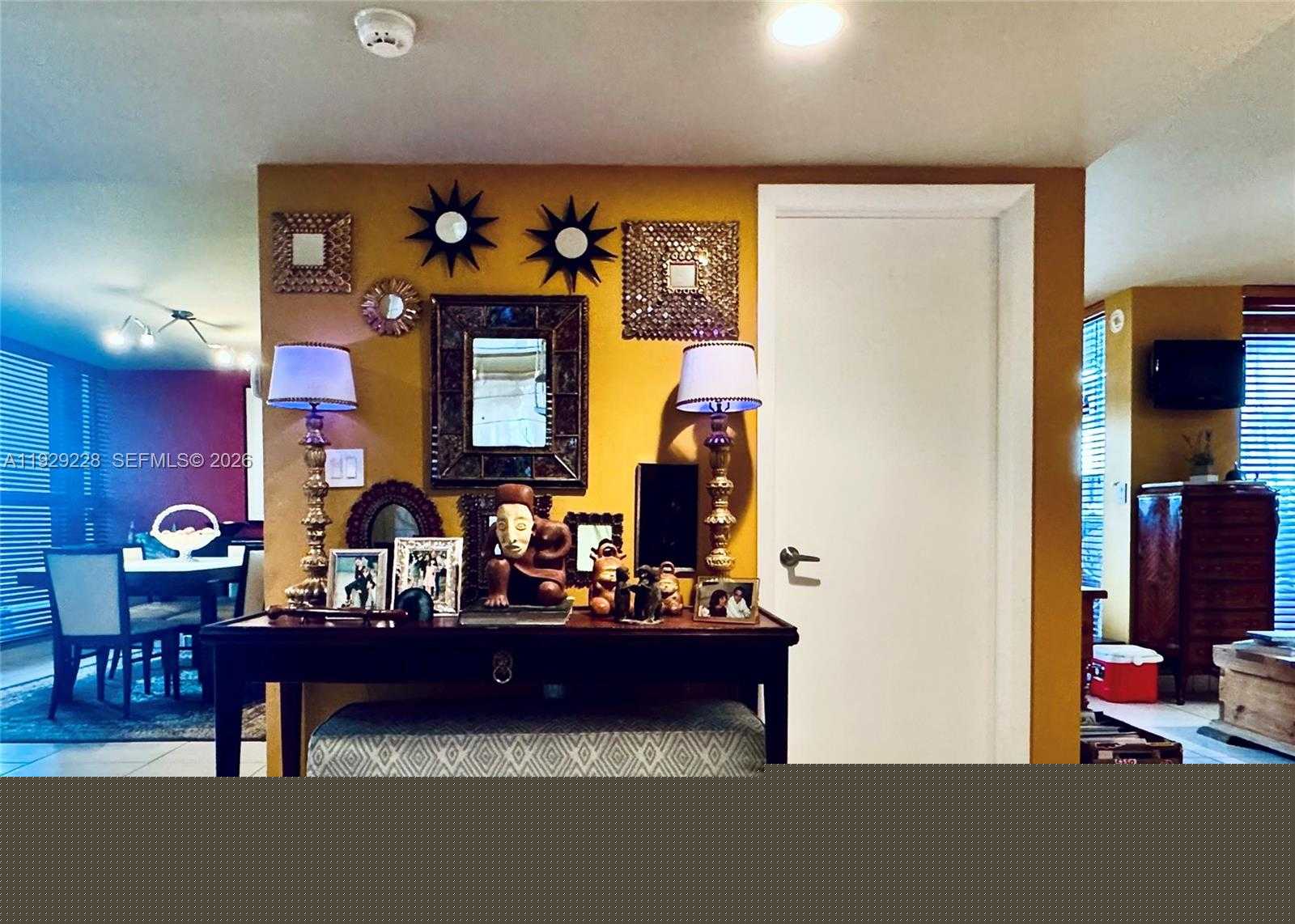 Small Image of 3007 NORTH EAST 183RD LN, Aventura Number 10