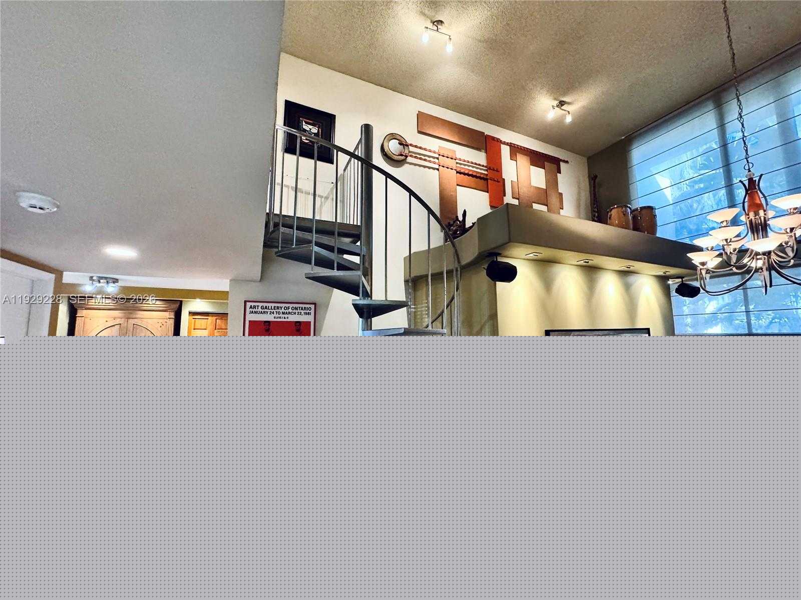 Small Image of 3007 NORTH EAST 183RD LN, Aventura Number 3