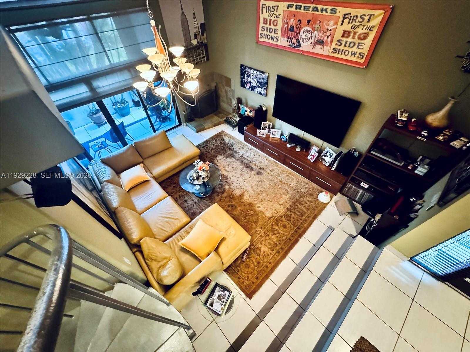 Small Image of 3007 NORTH EAST 183RD LN, Aventura Number 39