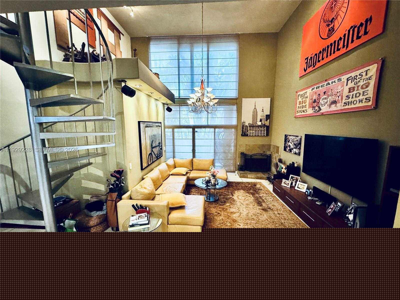 Small Image of 3007 NORTH EAST 183RD LN, Aventura Number 4