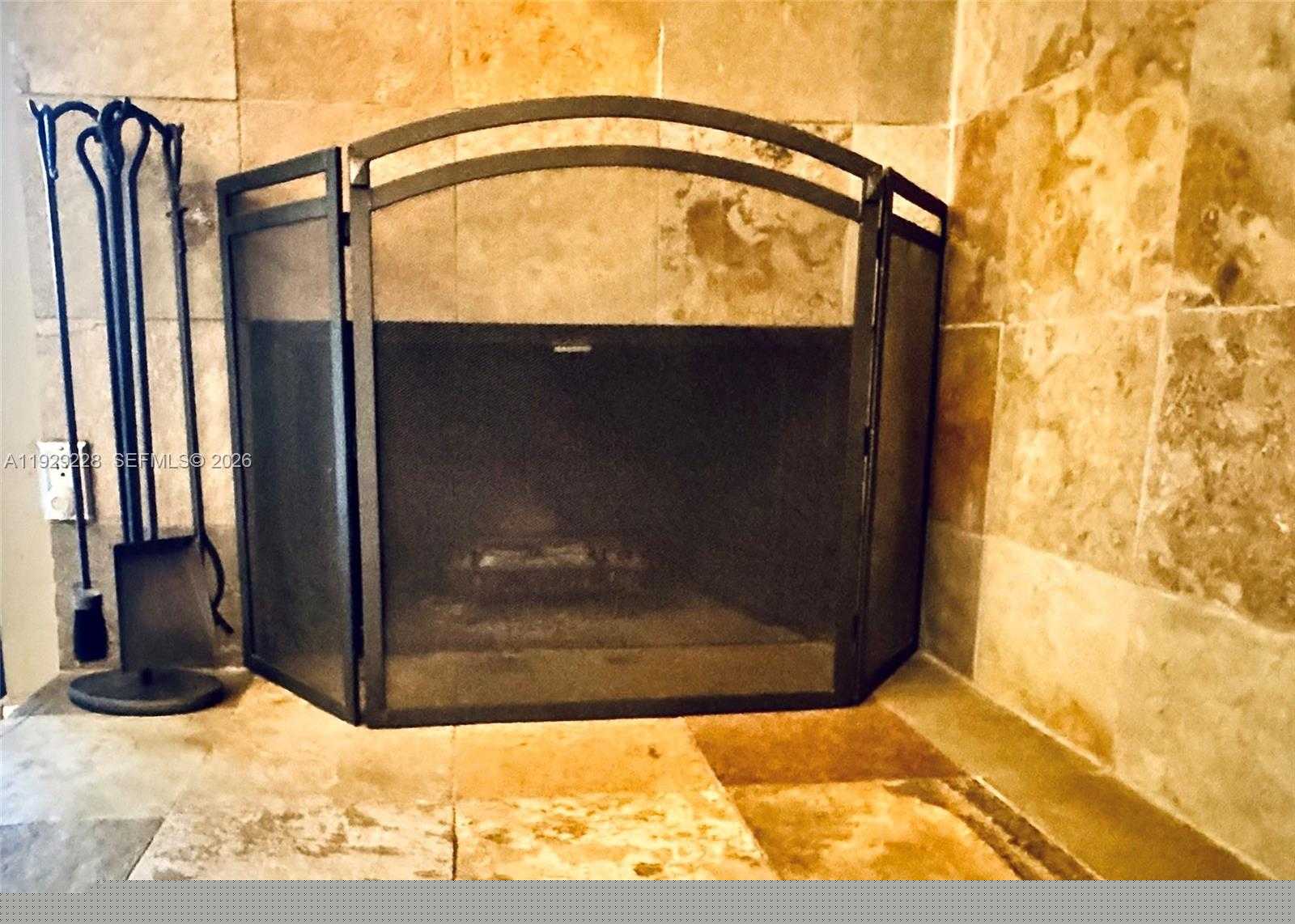 Small Image of 3007 NORTH EAST 183RD LN, Aventura Number 5