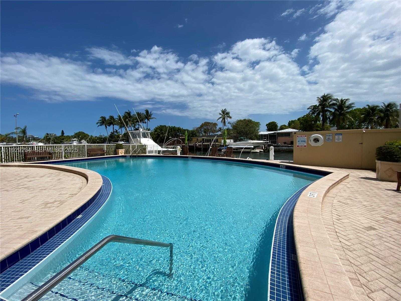 Small Image of 2000 NORTH EAST 135TH ST #710, North Miami Number 16