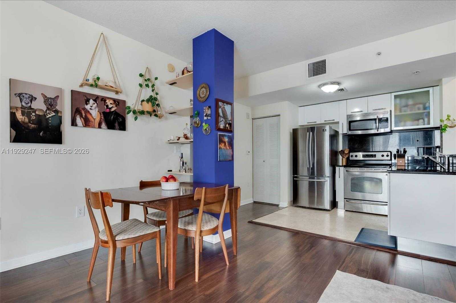 Small Image of 3339 VIRGINIA STREET #305, Miami Number 15