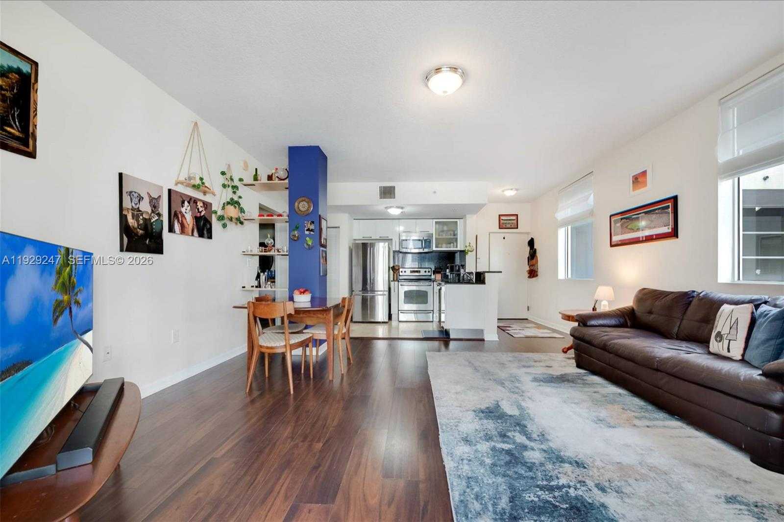 Small Image of 3339 VIRGINIA STREET #305, Miami Number 4