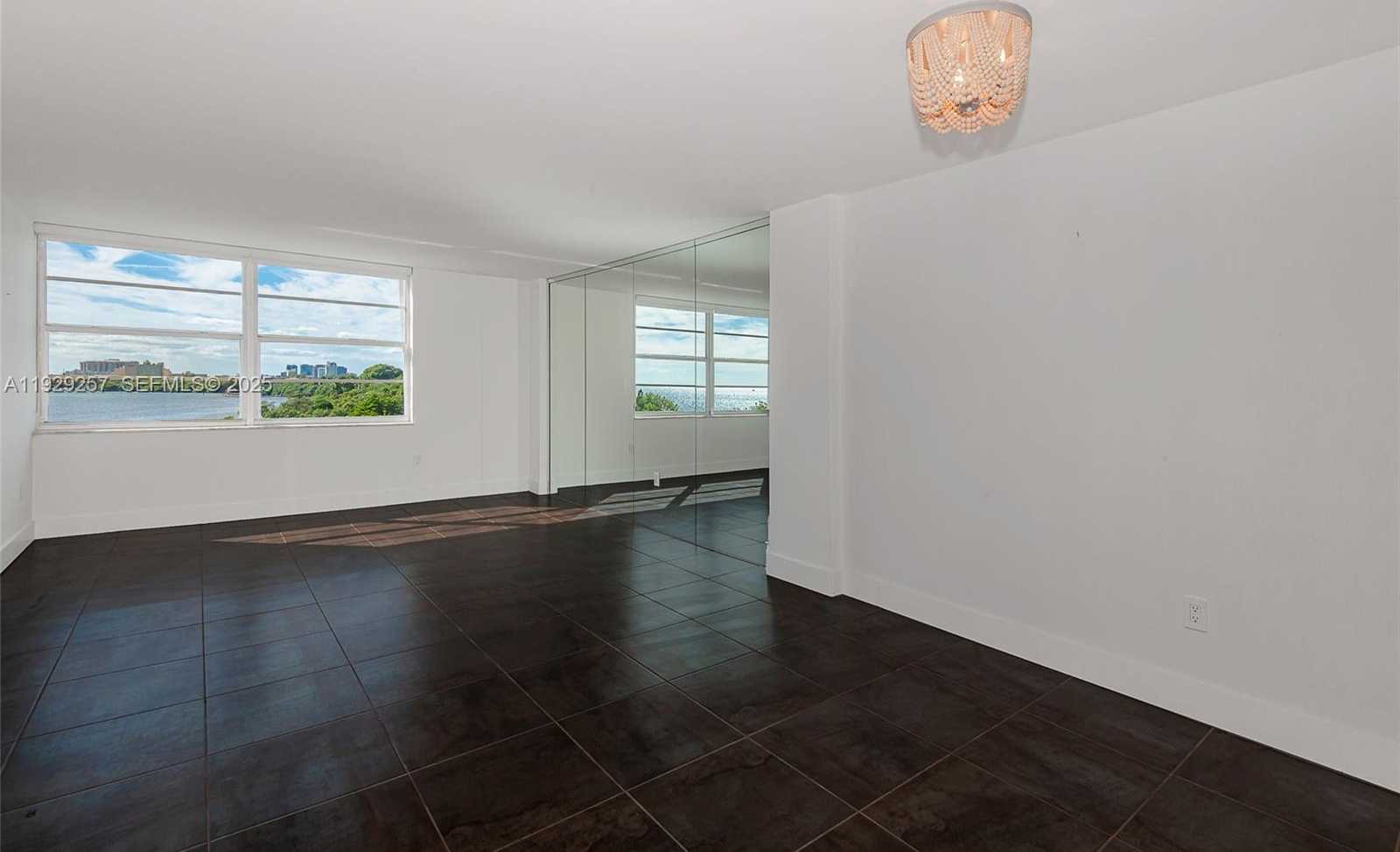 Small Image of 150 SOUTH EAST 25TH RD #7J, Miami Number 3