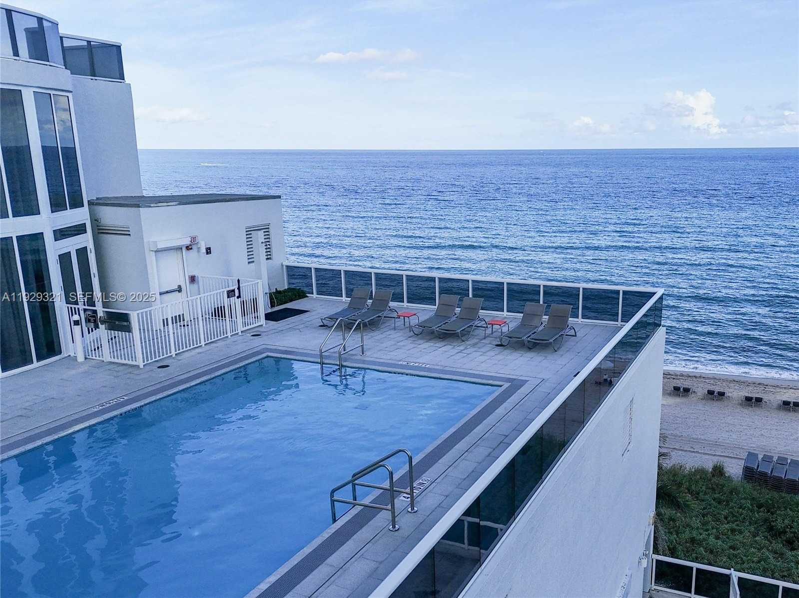 Small Image of 16001 COLLINS AVE #3005, Sunny Isles Beach Number 36