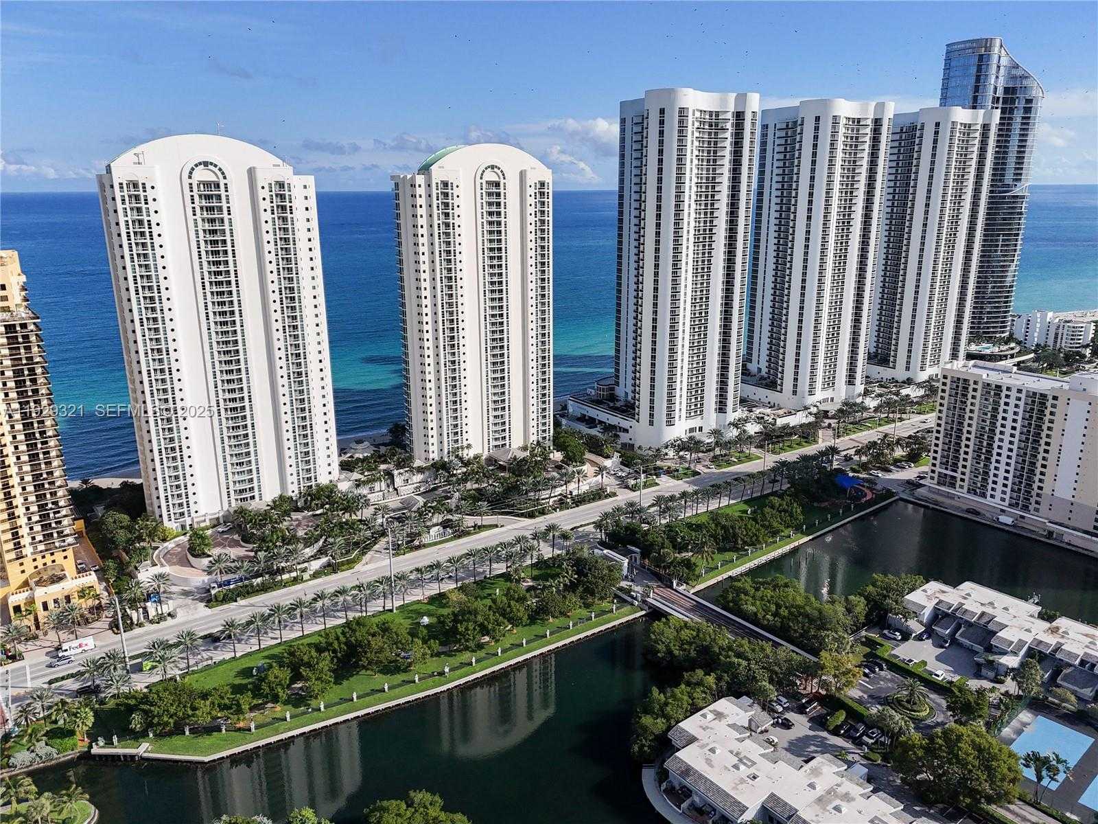 Small Image of 16001 COLLINS AVE #3005, Sunny Isles Beach Number 47