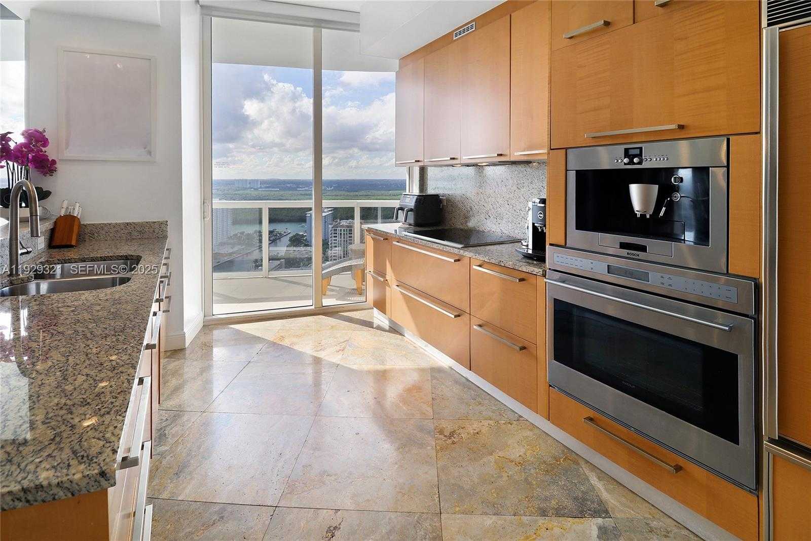 Small Image of 16001 COLLINS AVE #3005, Sunny Isles Beach Number 5