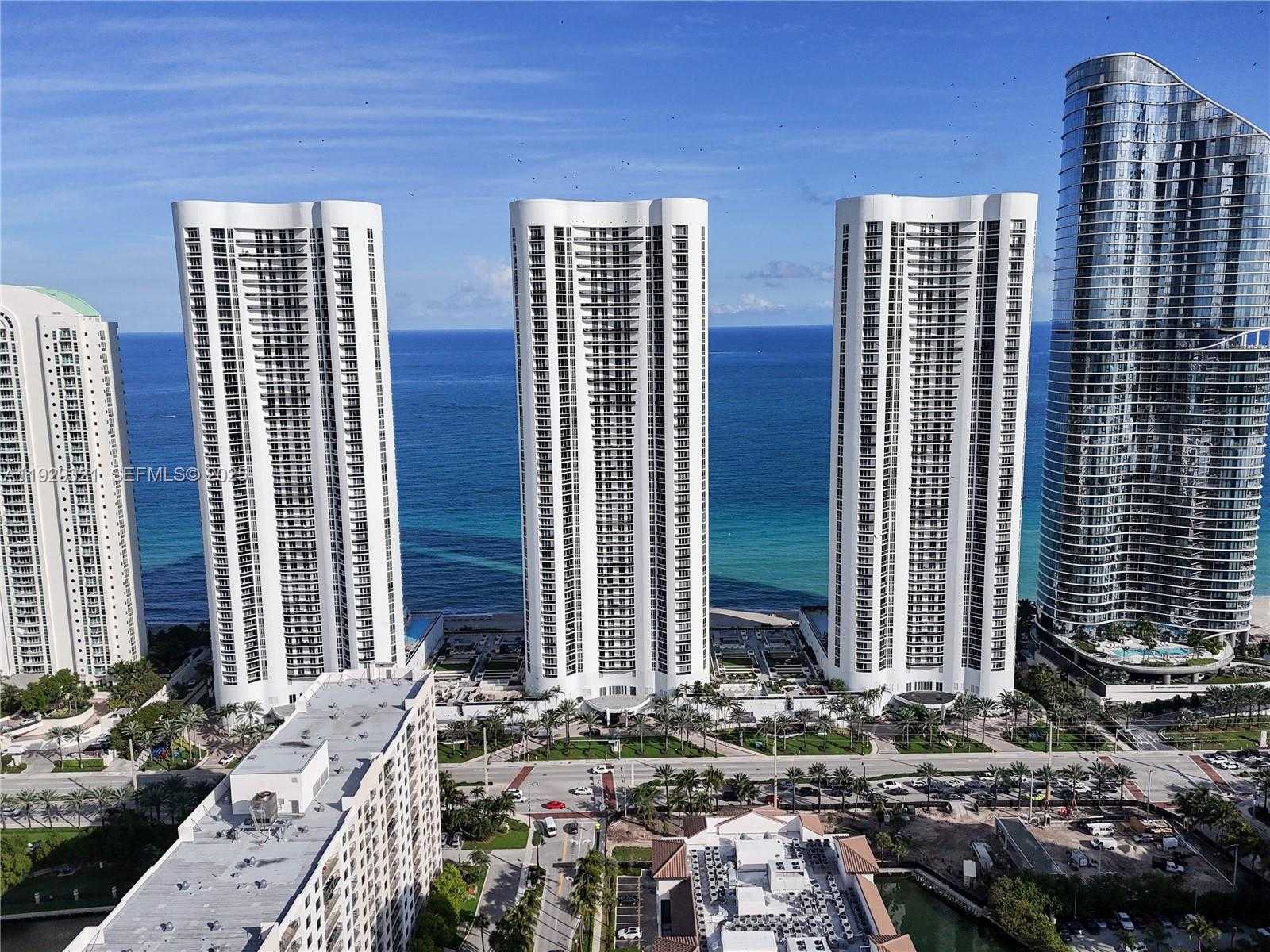 Small Image of 16001 COLLINS AVE #3005, Sunny Isles Beach Number 51