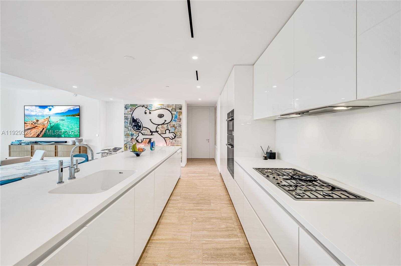 Small Image of 9111 COLLINS AVE #N-322, Surfside Number 4