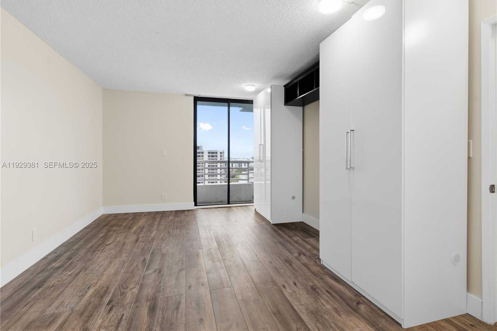 Small Image of 3300 NORTH EAST 192ND ST #LP06, Aventura Number 12