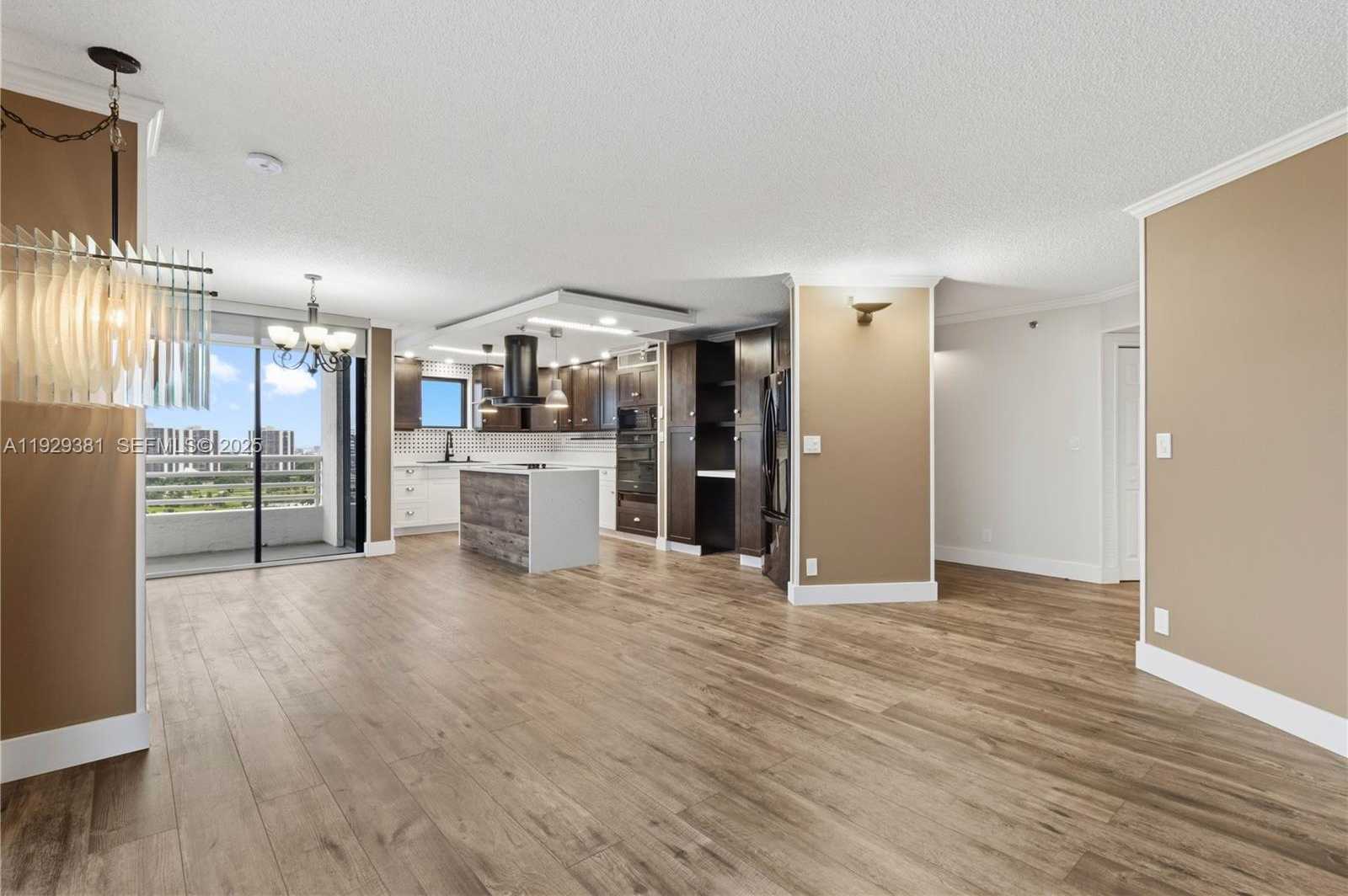 Small Image of 3300 NORTH EAST 192ND ST #LP06, Aventura Number 2