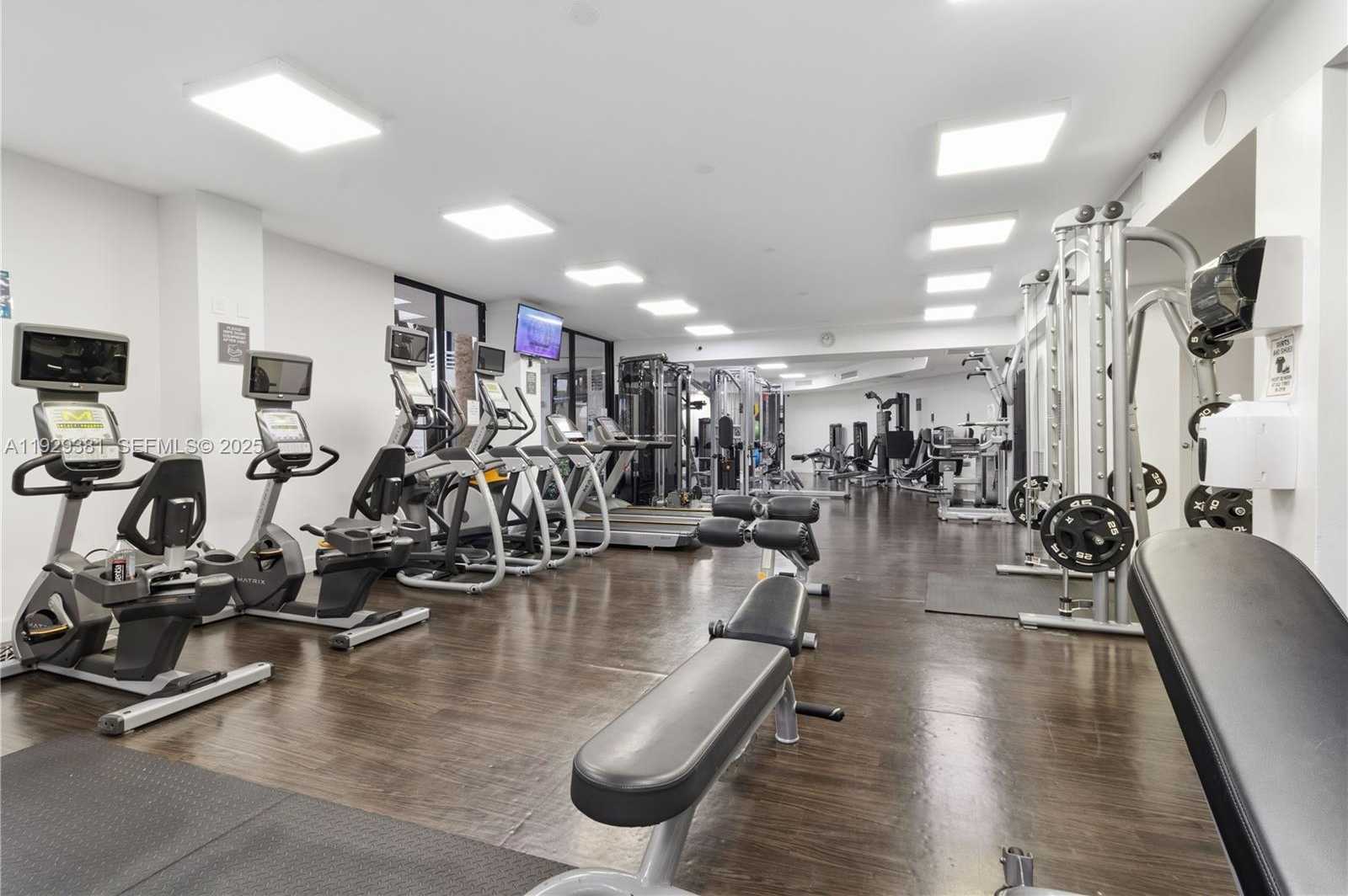 Small Image of 3300 NORTH EAST 192ND ST #LP06, Aventura Number 24