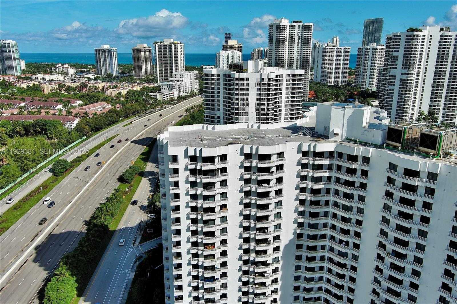 Small Image of 3300 NORTH EAST 192ND ST #LP06, Aventura Number 26