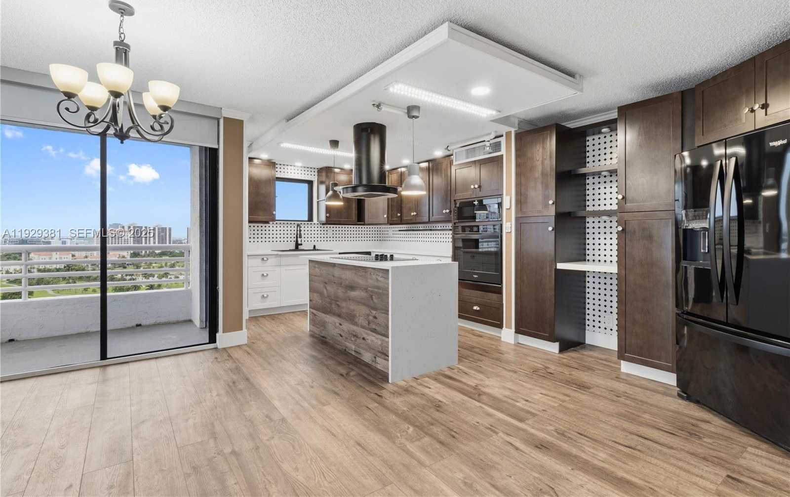 Small Image of 3300 NORTH EAST 192ND ST #LP06, Aventura Number 5