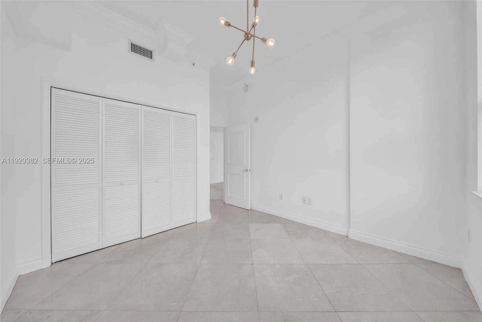 Small Image of 31 SOUTH EAST 5TH ST #4314, Miami Number 20