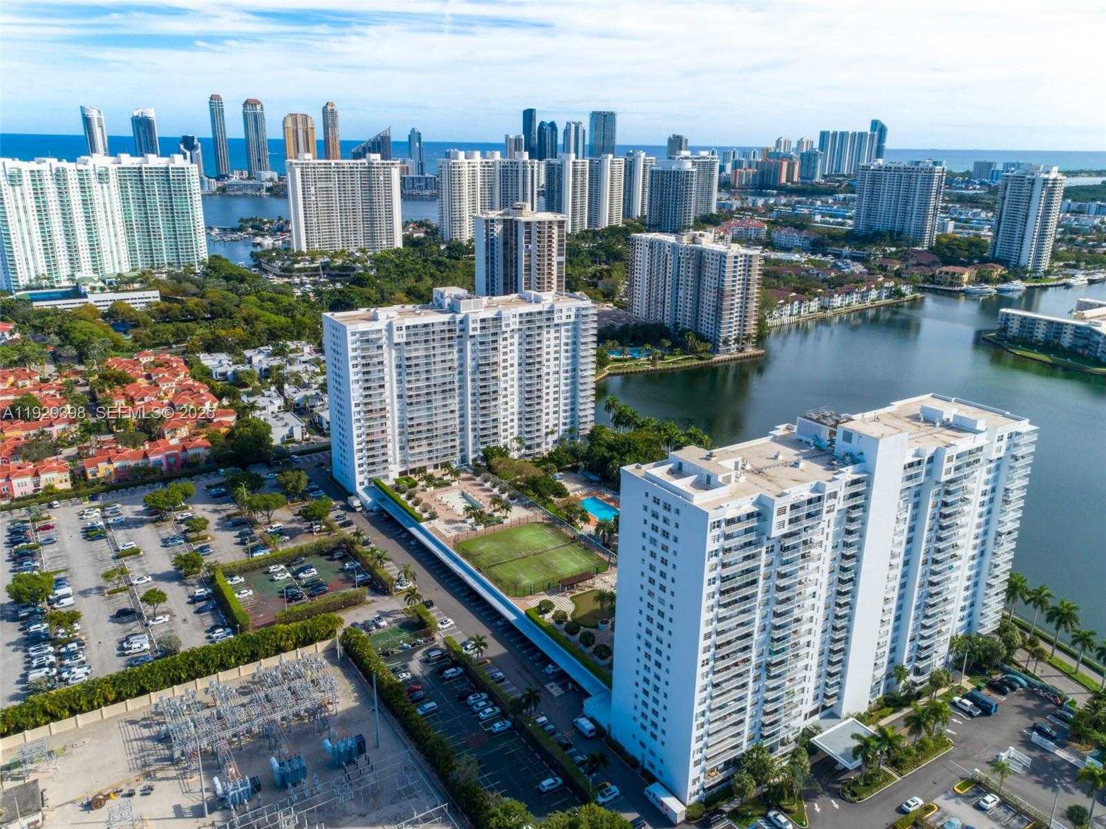 Small Image of 2851 NORTH EAST 183RD ST #2211 E, Aventura Number 2