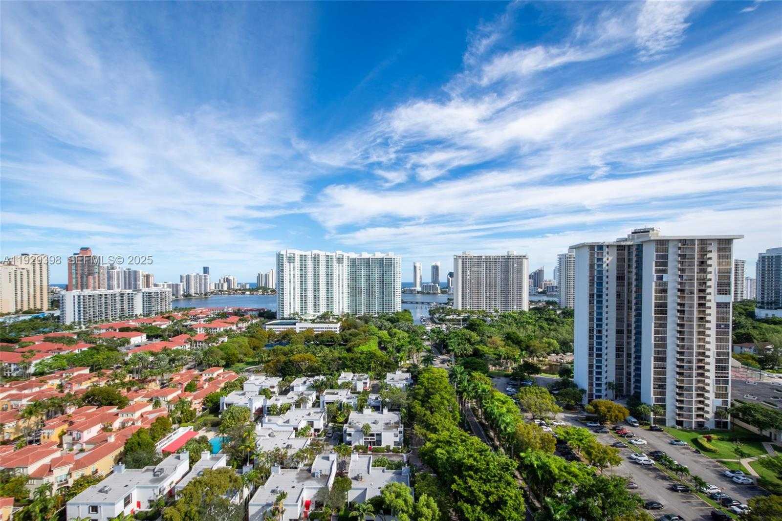 Small Image of 2851 NORTH EAST 183RD ST #2211 E, Aventura Number 3