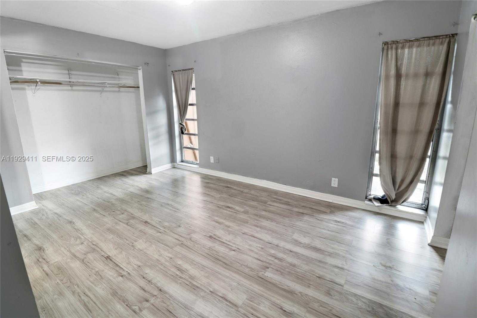 Small Image of 6352 BOULEVARD OF CHAMPIONS #1, North Lauderdale Number 13