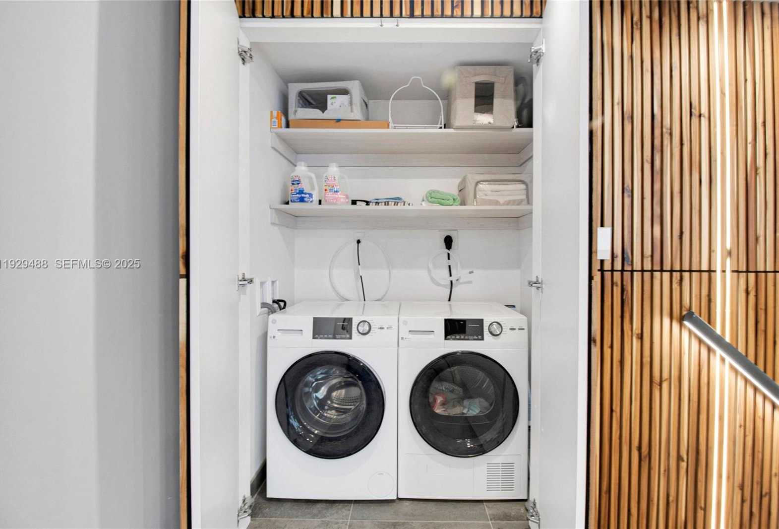 Small Image of 7600 COLLINS AVE #709, Miami Beach Number 20