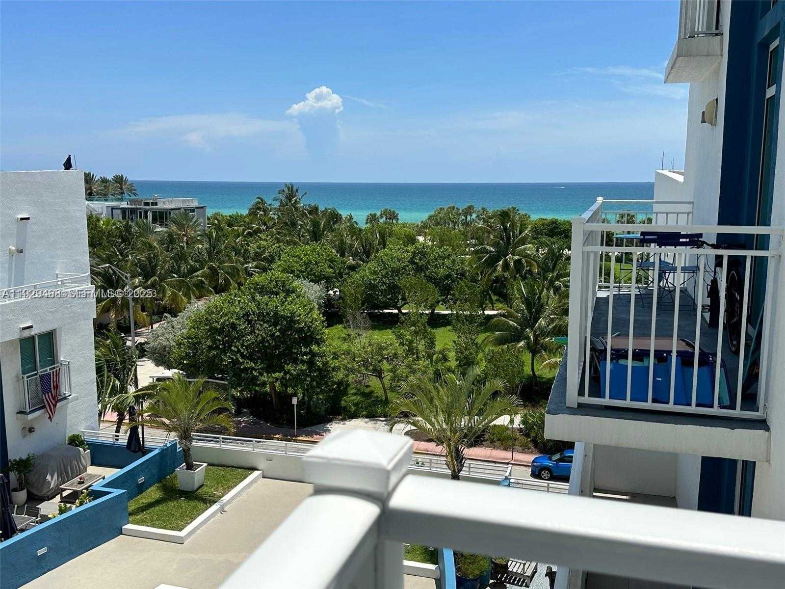 Imagen de Pequeño Objeto