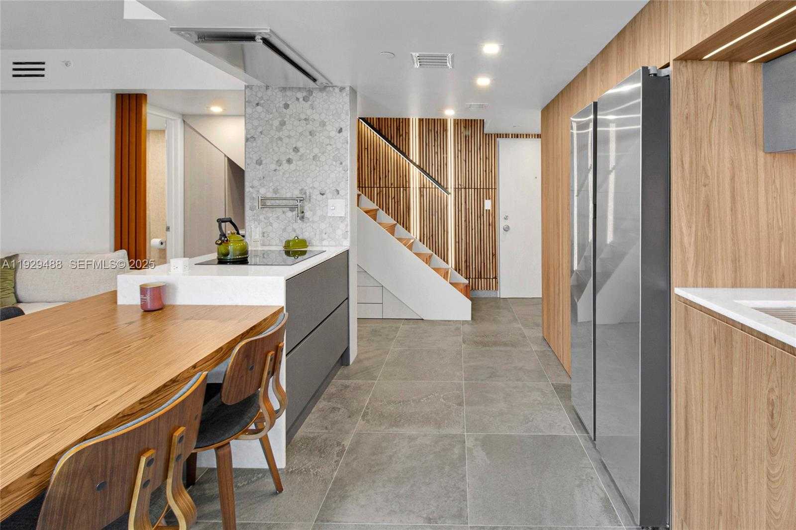 Small Image of 7600 COLLINS AVE #709, Miami Beach Number 34