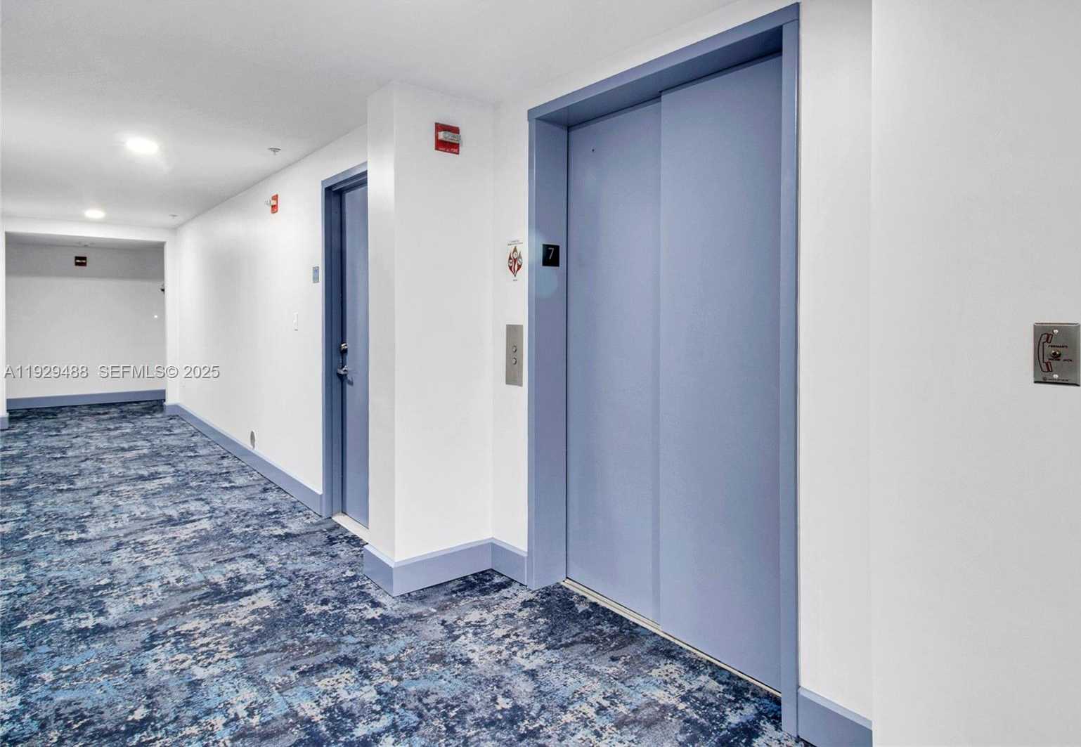 Small Image of 7600 COLLINS AVE #709, Miami Beach Number 36