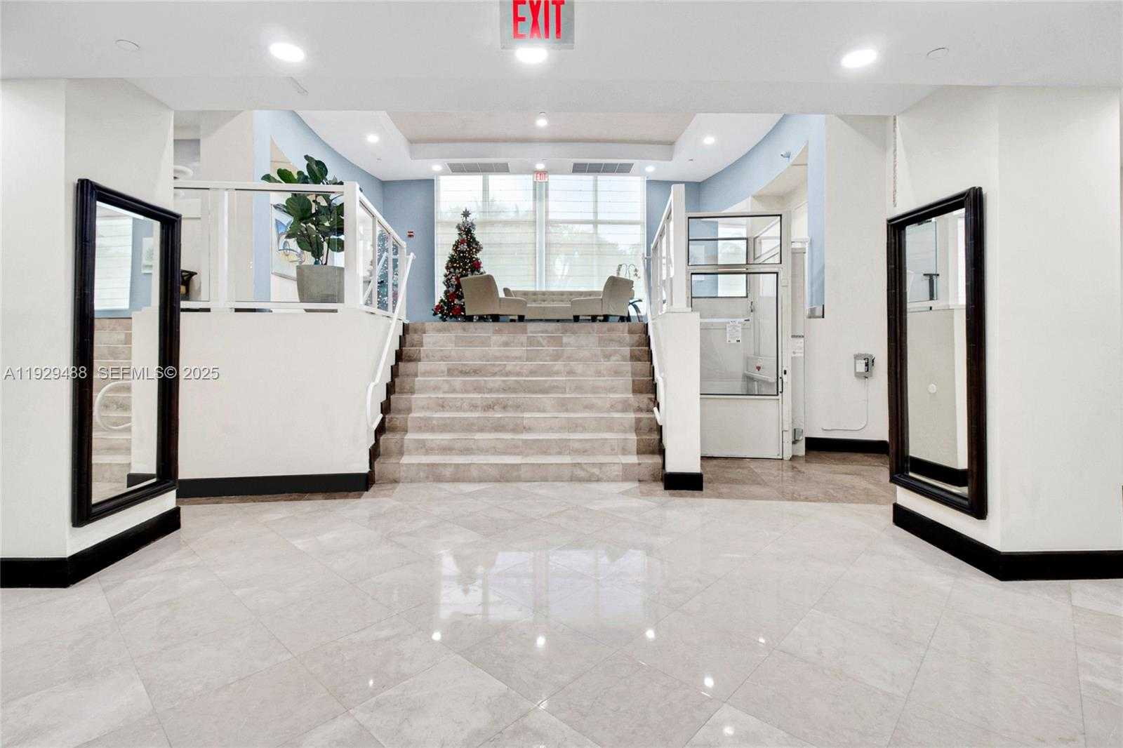 Small Image of 7600 COLLINS AVE #709, Miami Beach Number 38