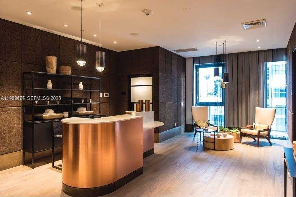 Small Image of 121 NORTH EAST 34TH ST #1203, Miami Number 17