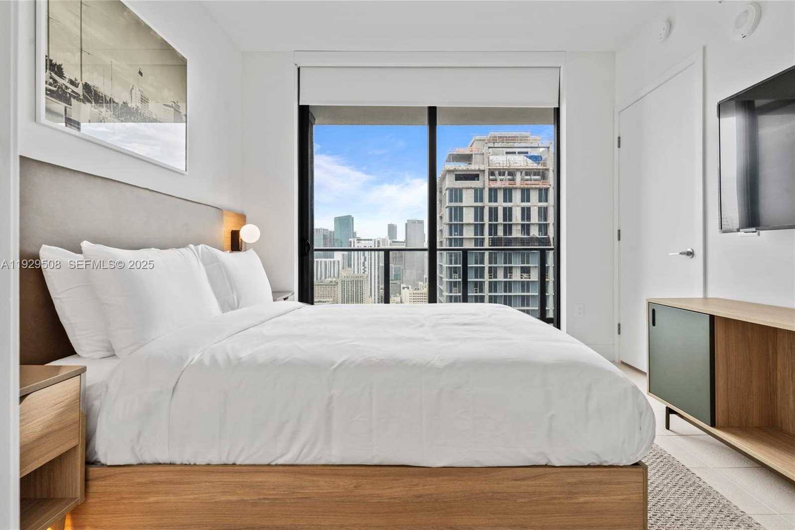 Small Image of 159 NORTH EAST 6TH ST #2905, Miami Number 15