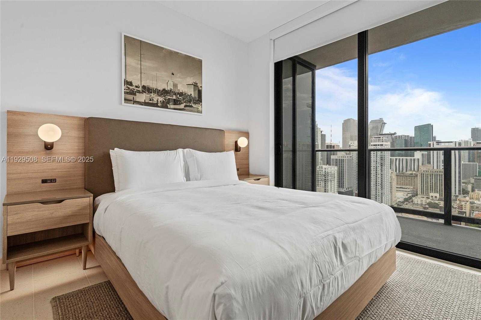 Small Image of 159 NORTH EAST 6TH ST #2905, Miami Number 16