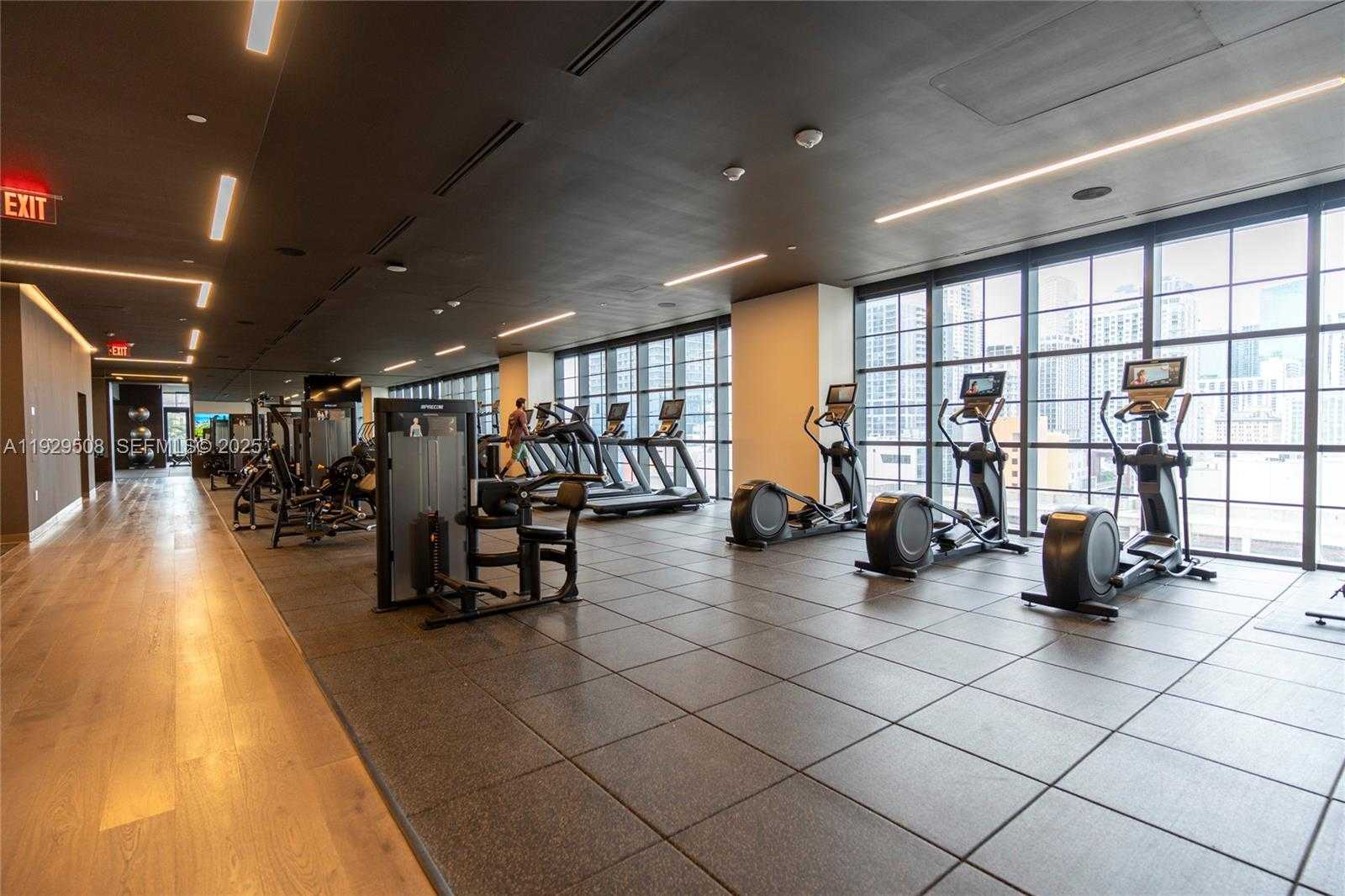 Small Image of 159 NORTH EAST 6TH ST #2905, Miami Number 27