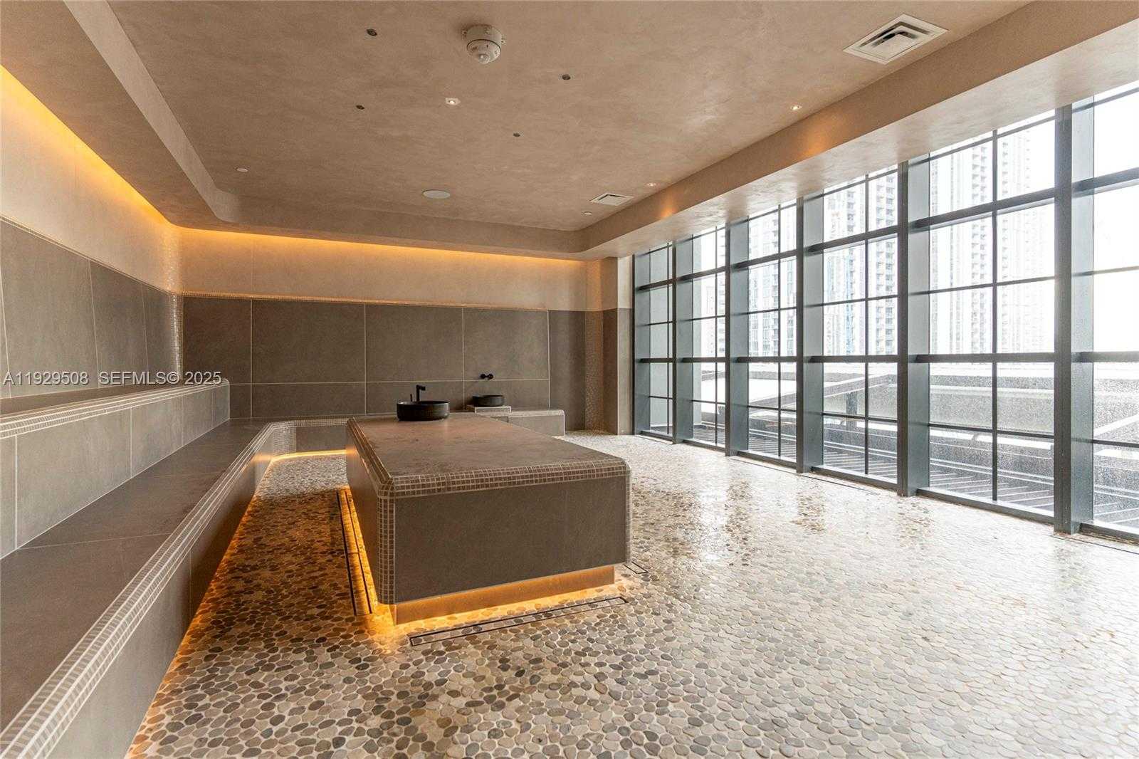 Small Image of 159 NORTH EAST 6TH ST #2905, Miami Number 29