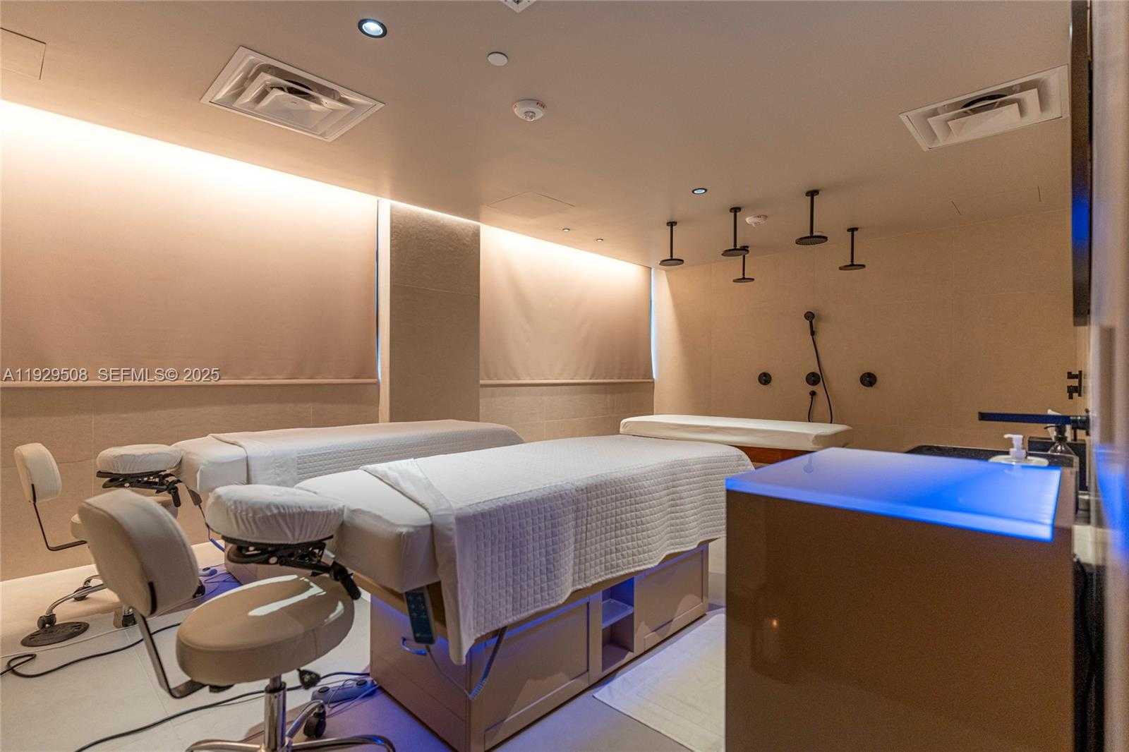 Small Image of 159 NORTH EAST 6TH ST #2905, Miami Number 31