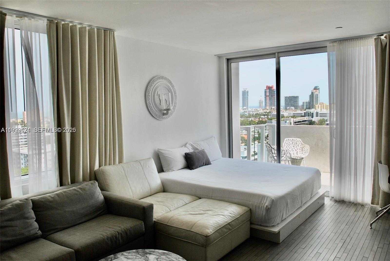 Small Image of 1100 WEST AVE #PH 1601, Miami Beach Number 18