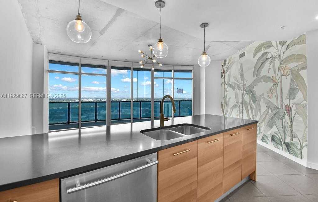 Small Image of 3301 NORTH EAST 1ST AVE #H2509, Miami Number 4